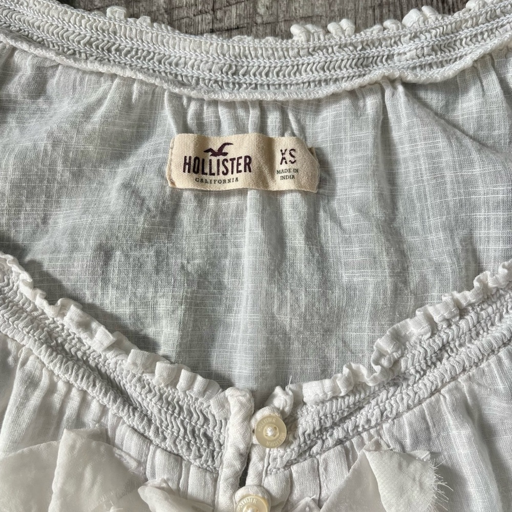 Hollister women’s top - Picture 6 of 8